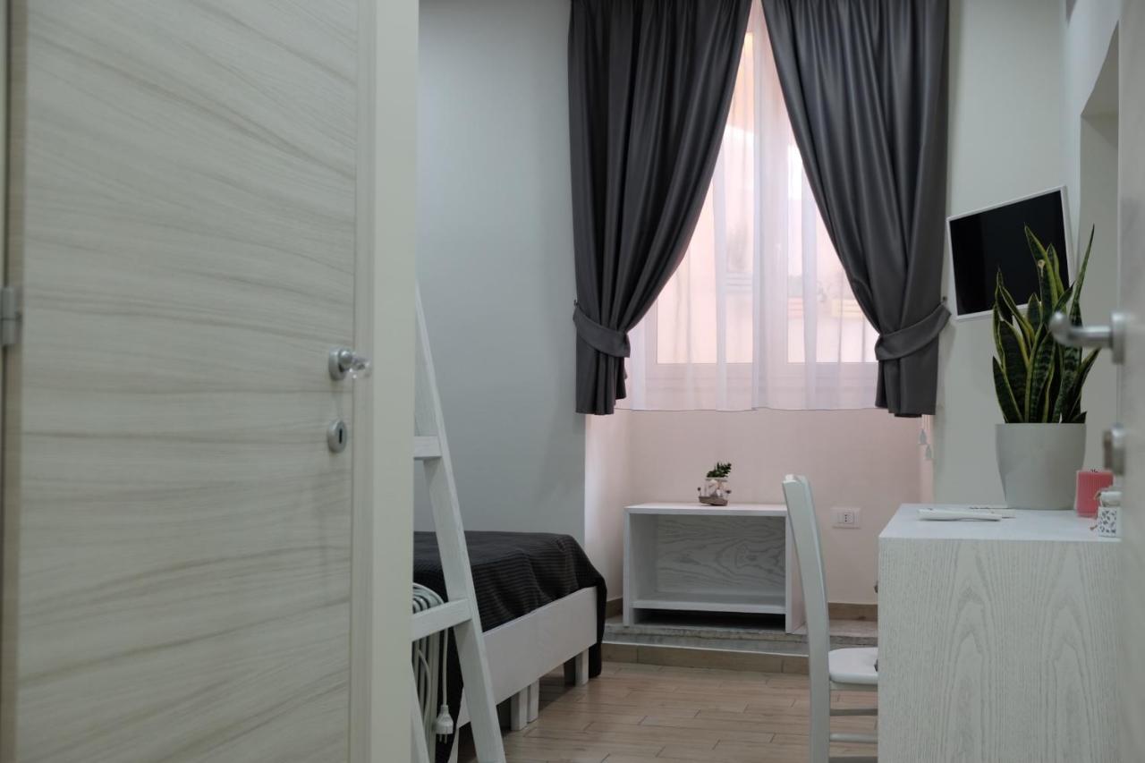 Ariel B&B Naples Luaran gambar